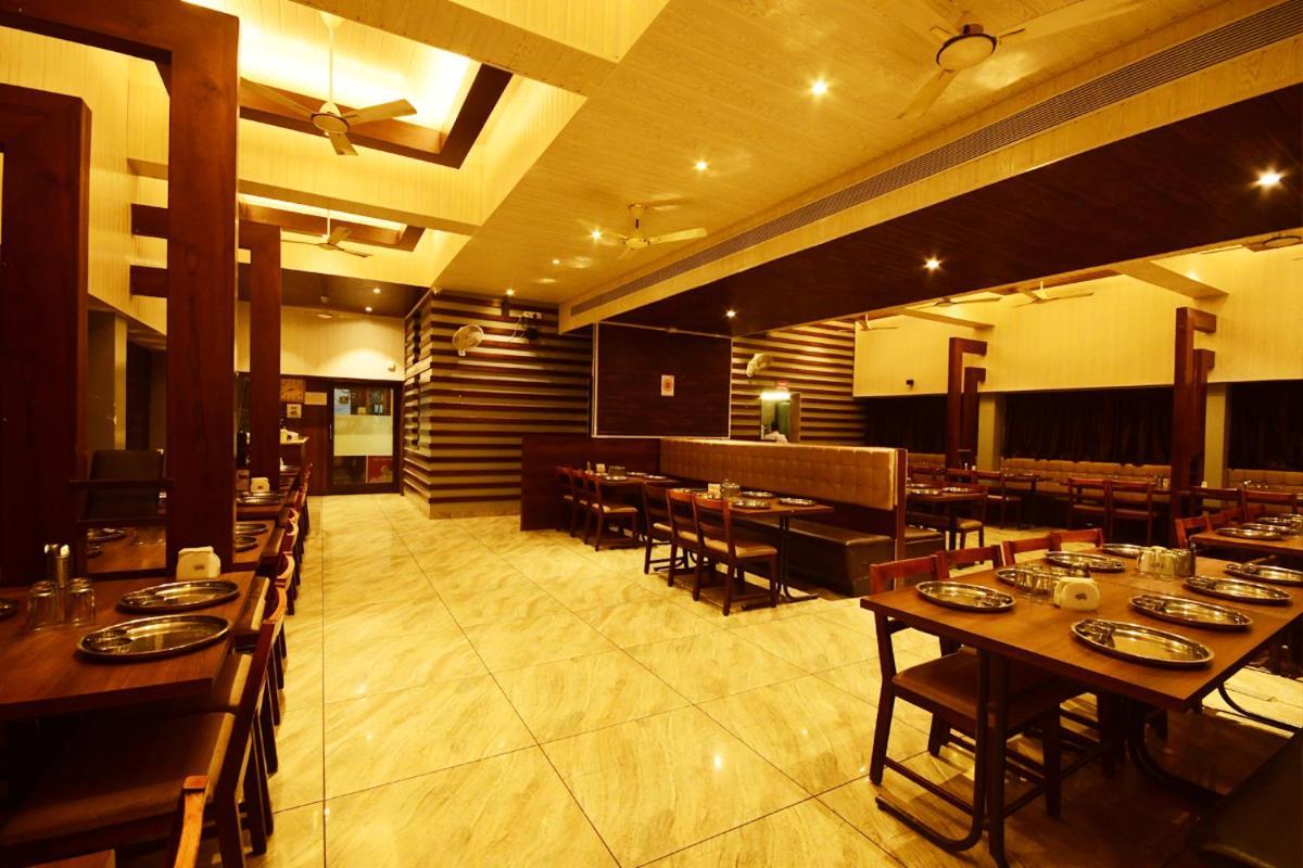 Hotel Opal Kolhapur Εξωτερικό φωτογραφία