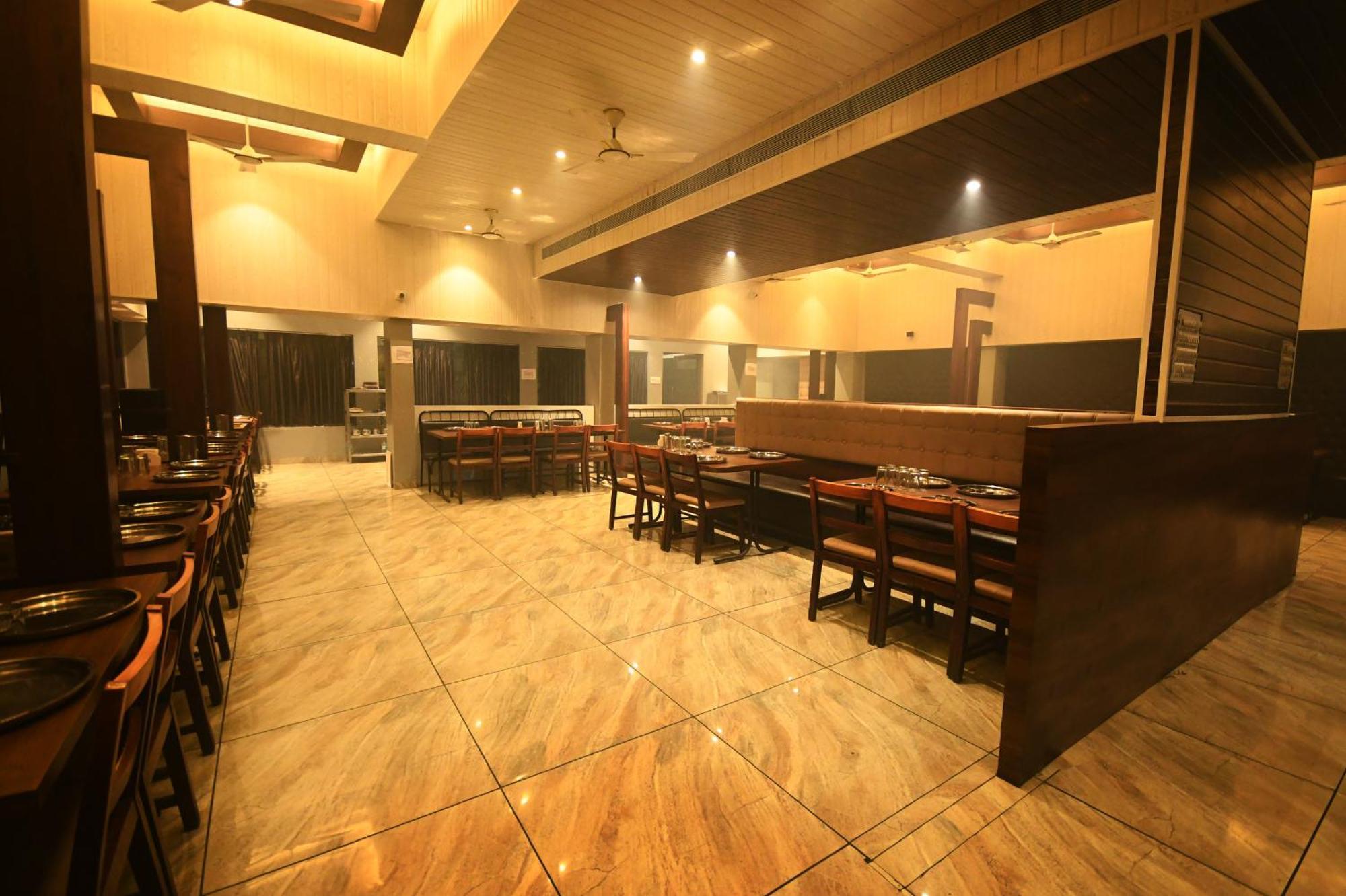 Hotel Opal Kolhapur Εξωτερικό φωτογραφία