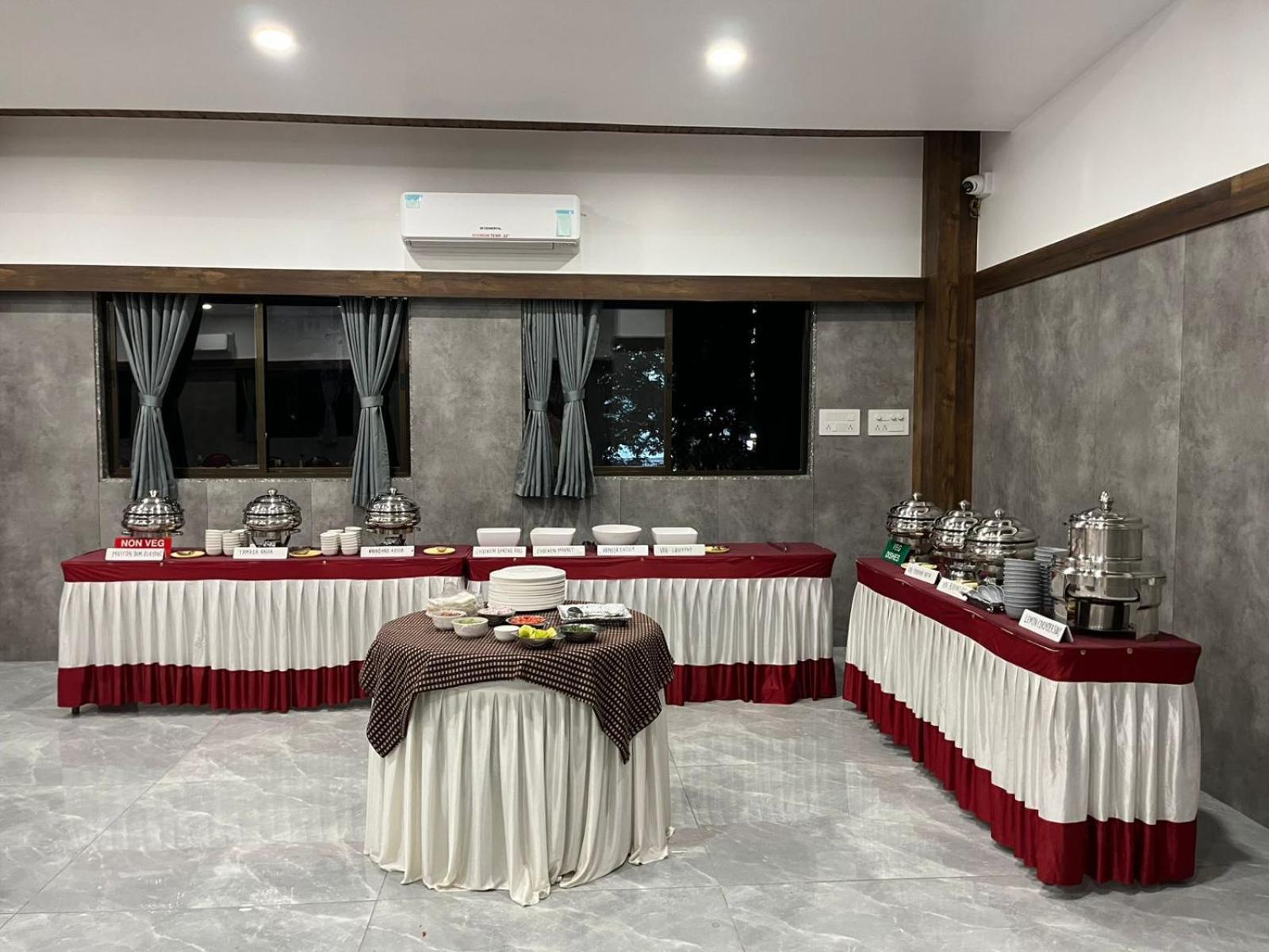 Hotel Opal Kolhapur Εξωτερικό φωτογραφία