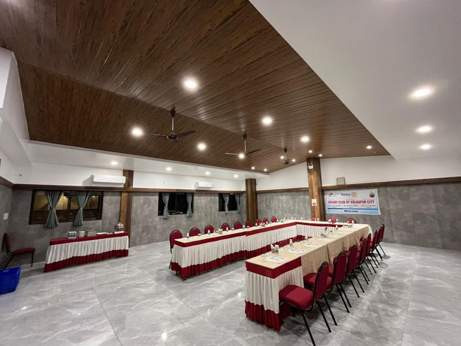 Hotel Opal Kolhapur Εξωτερικό φωτογραφία