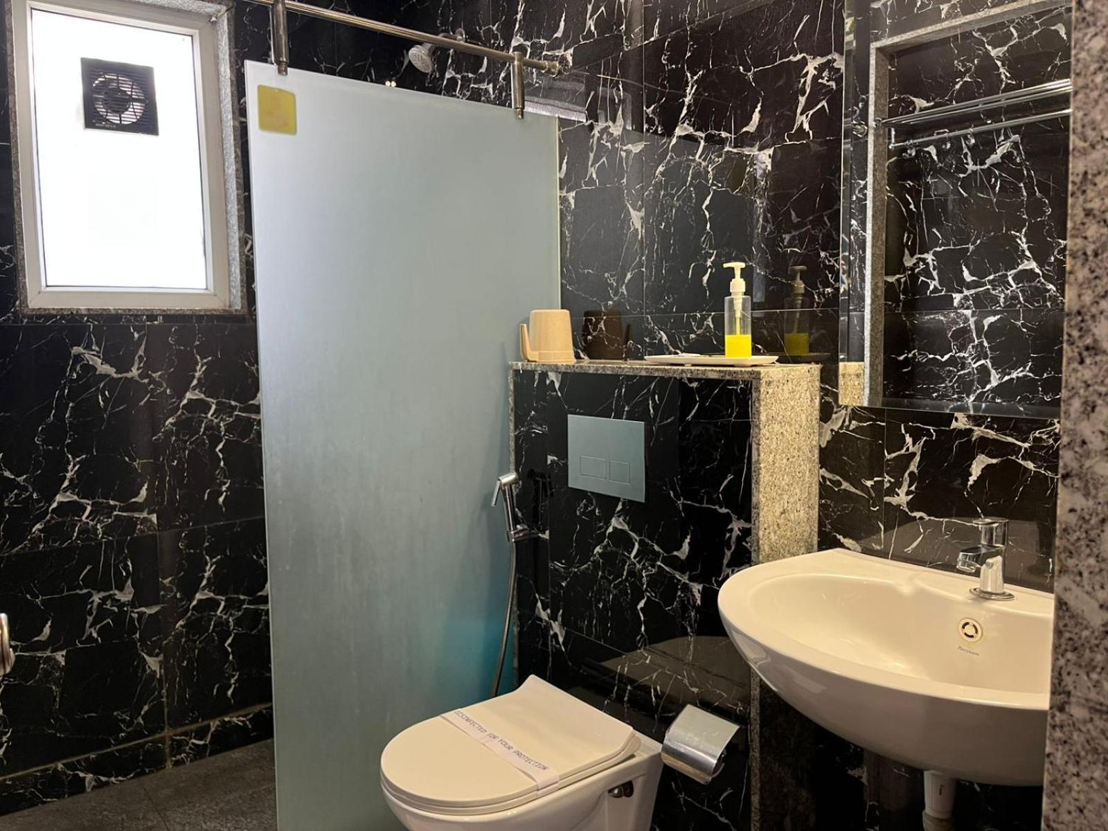 Hotel Opal Kolhapur Εξωτερικό φωτογραφία